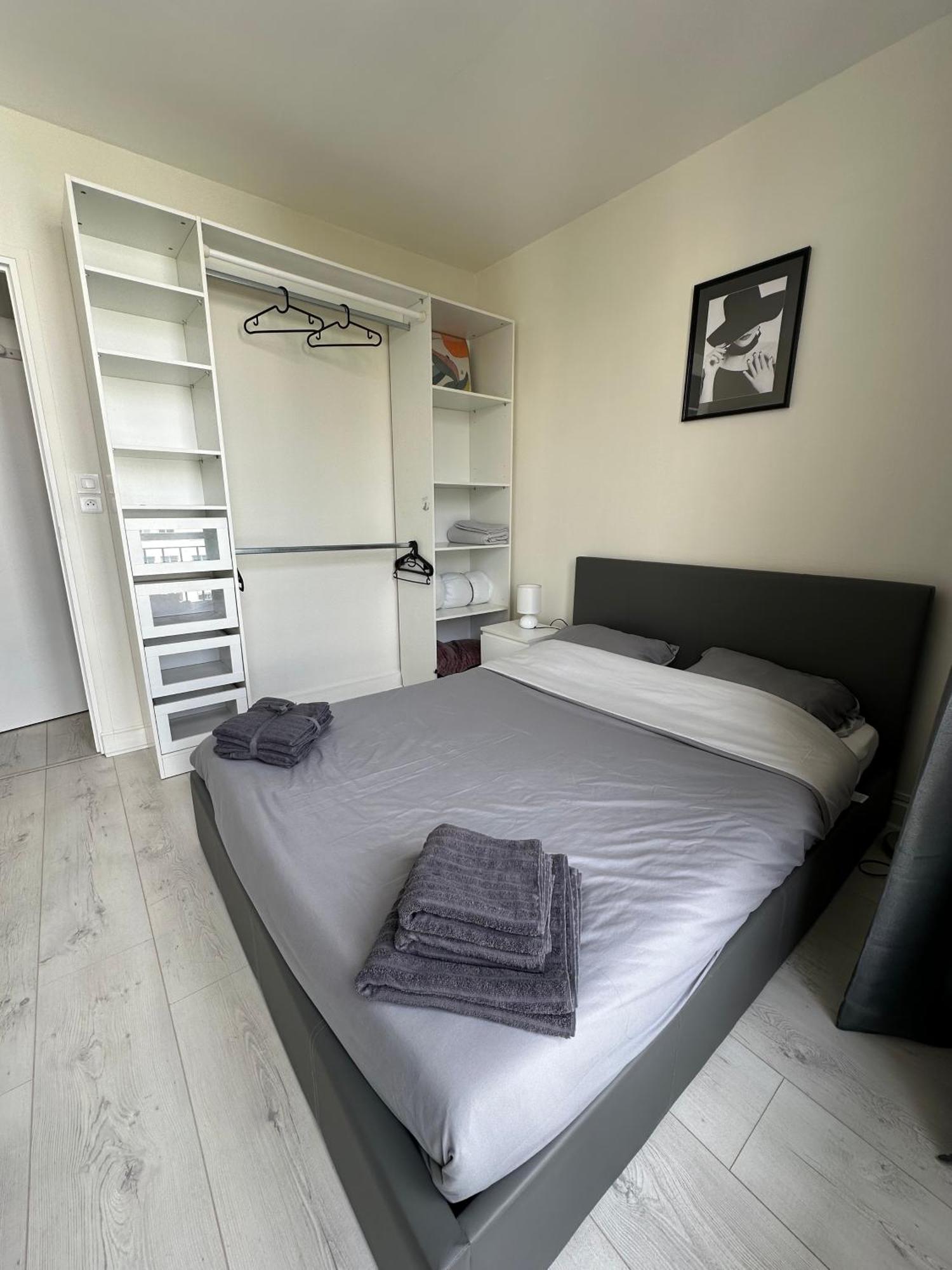 Appart Ensoleille A Boulogne Billancourt Exterior photo