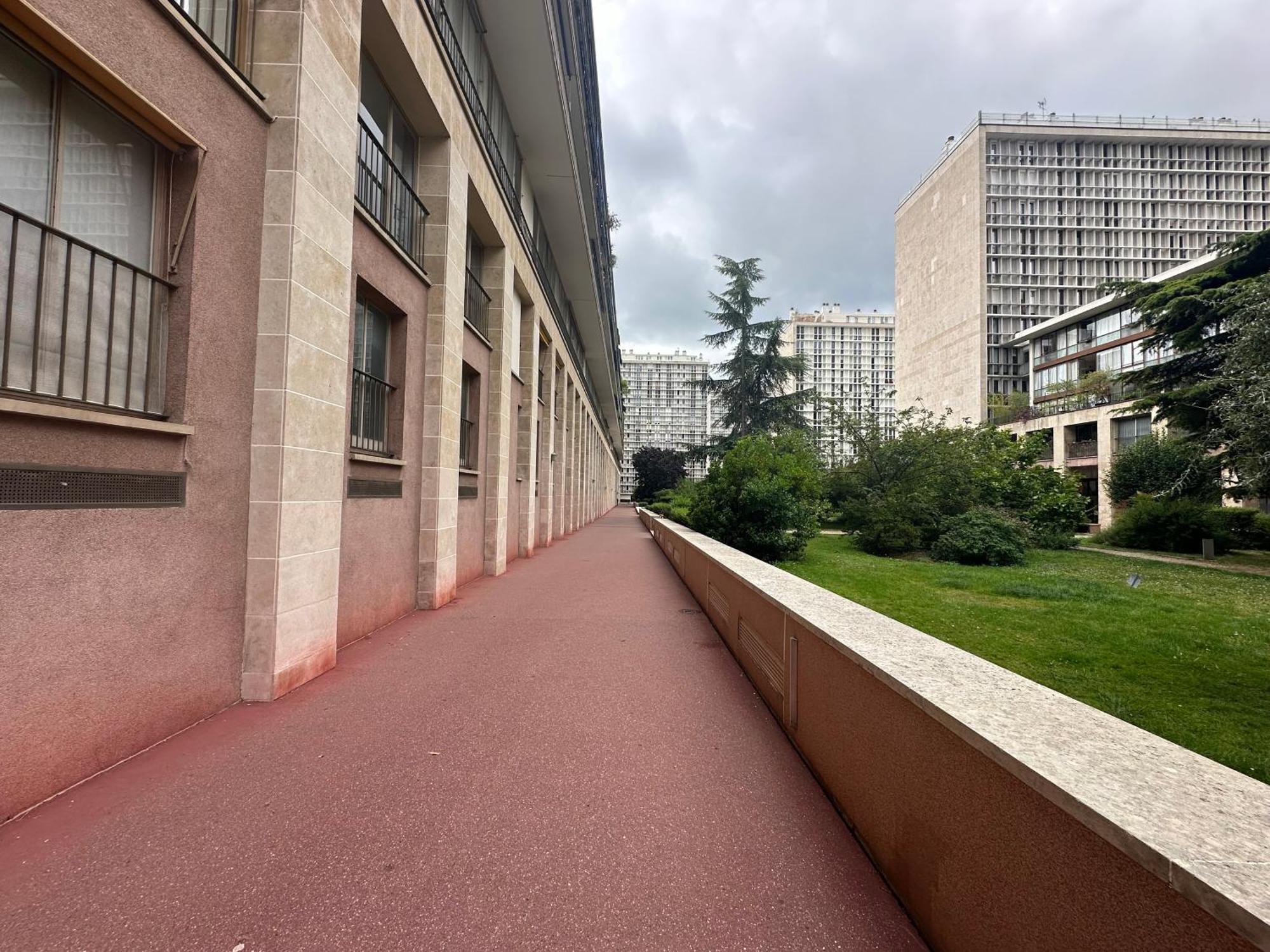 Appart Ensoleille A Boulogne Billancourt Exterior photo